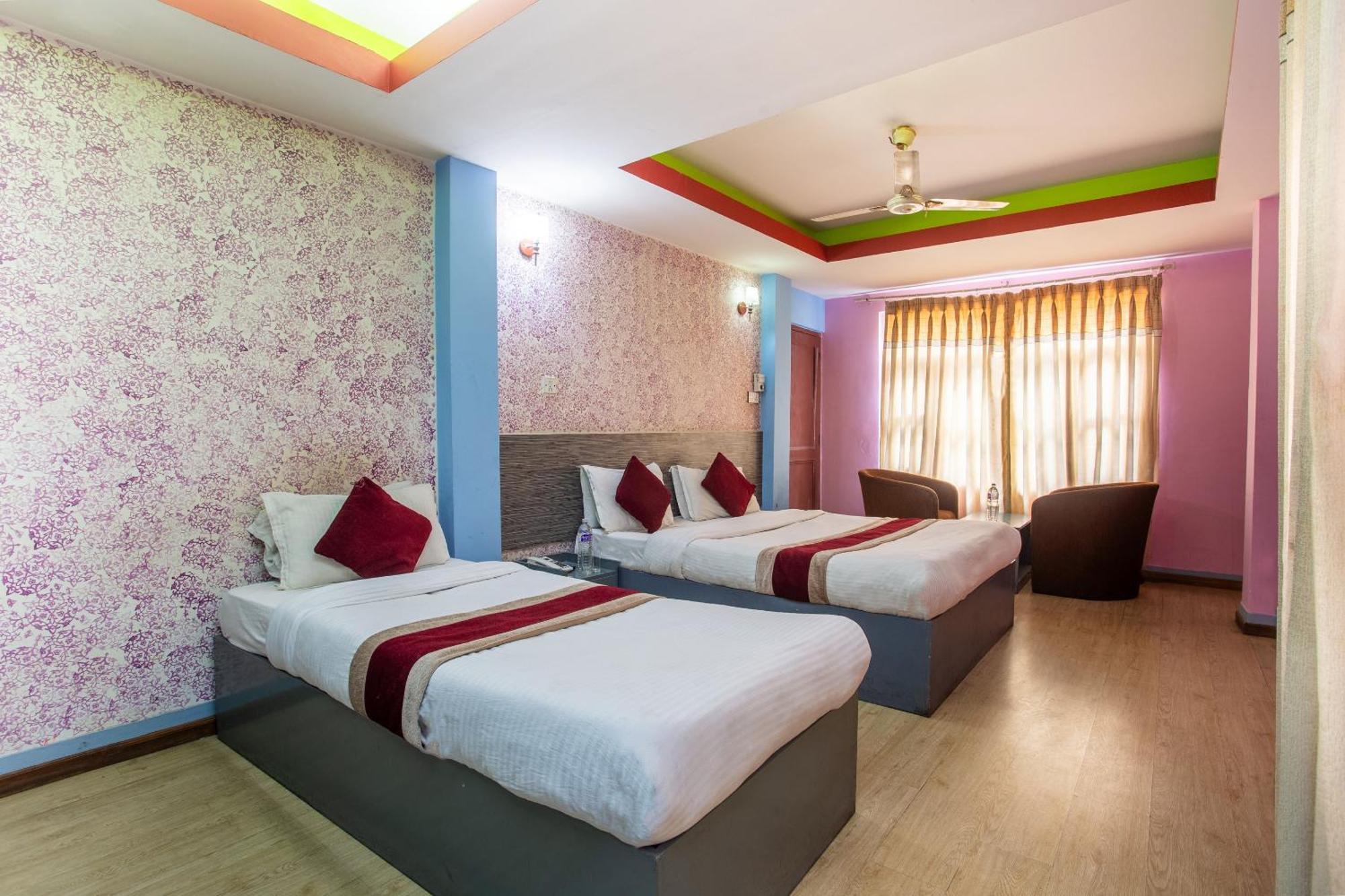 Oyo 808 Hotel Om Ganapati Pvt Ltd Κατμαντού Εξωτερικό φωτογραφία
