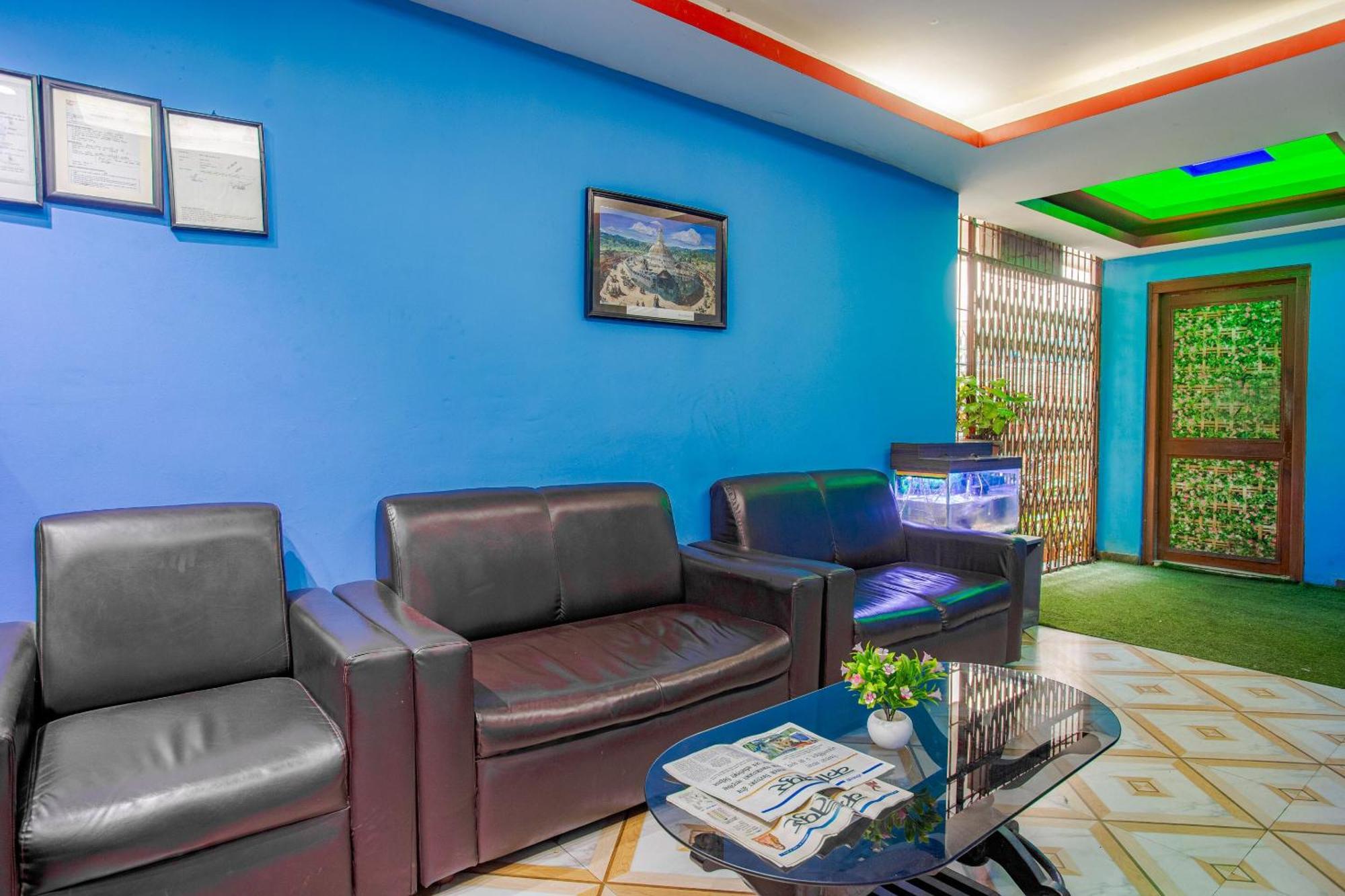 Oyo 808 Hotel Om Ganapati Pvt Ltd Κατμαντού Εξωτερικό φωτογραφία